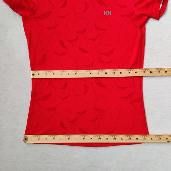 HELLY Hansen red t-shirt with leaf prints size Small - Picture 8 of 9
